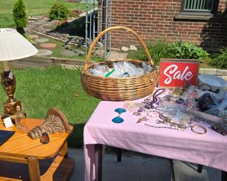 Great Bargain Jewelry / Blue Glass Coffee Table / Stuff
