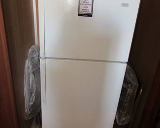 Fridge / freezer combo