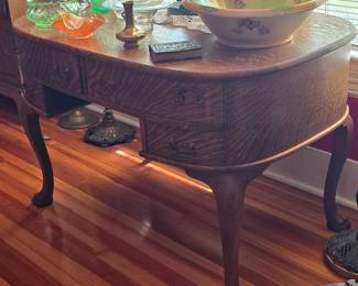 Side View of Oak Desk