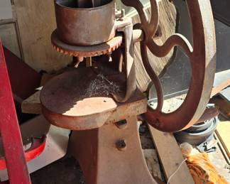 Manns Green Bone Cutter 