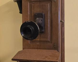 Antique Telephone 