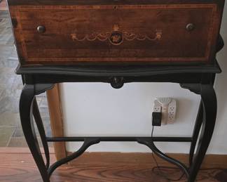 Antique Music Box with Stand - Sounds amazing