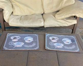Outdoor Plastic Two Seater Couch And Plastic Coffee Table 