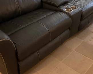 Duel Electric Reclining Couch 