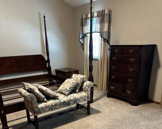 Bedroom set