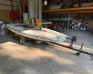 Melges Boat Works, Inc 16' Sailboat 70" beam
