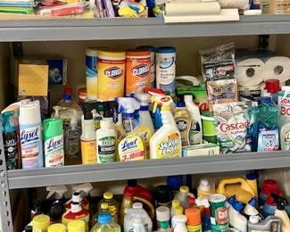 Lots Cleaning Supplies 