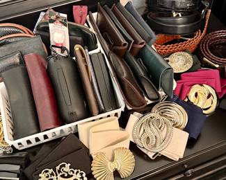 Tommy Bahama Belts / Ladies Belts /Walkets