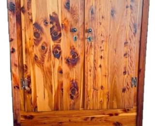 Murphy Cedar Wardrobe on Wheels