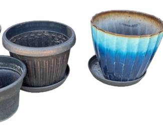 Large Plastic Flower Pots