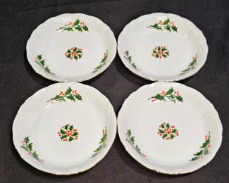 Holiday Holly by Royal Kent Berry Bowls