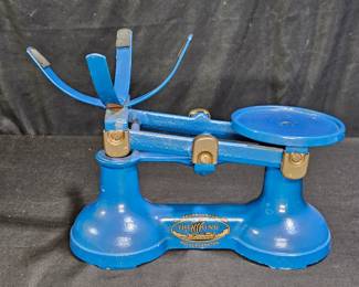 Antique Thorton Co. Cast Iron Mercantile Scale