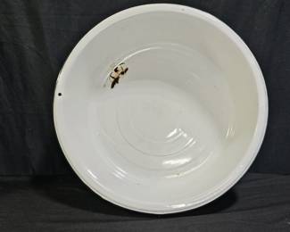 Large Round Enamelware Baby Bath Basin