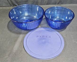 2 Vintage Cobalt Blue Pyrex Nesting Bowls