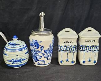 Vtg Ceramic Sugar Jar, Honey Pot & Spice Jars