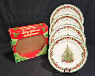 Holiday Celebrations Christmas Tree Salad Plates