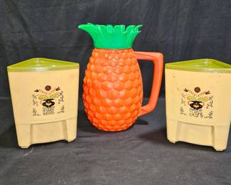 Pineapple Tiki Pitcher & Sterilite Wedge Canisters