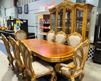 Dining Table and Chairs with China Hutch Orlando