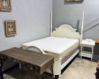 Queen Bed Orlando
