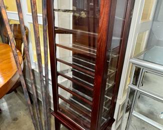 Display Cabinet Orlando
