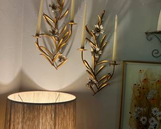 Wall sconce