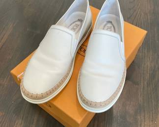 Tods - size 38.5 - so many other shoes like this to be sold!