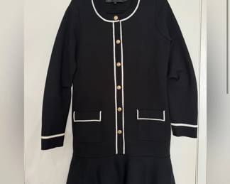Classic, timeless pieces from white house, black market