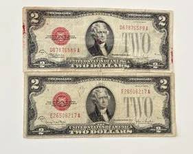Pair of 1928 $2 Lega Tender Notes Circulated Condition