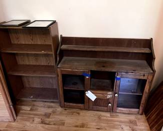 primitive furniture