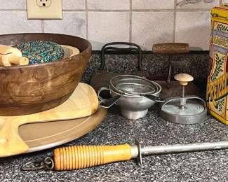 403 Vtg Cooking Supplies