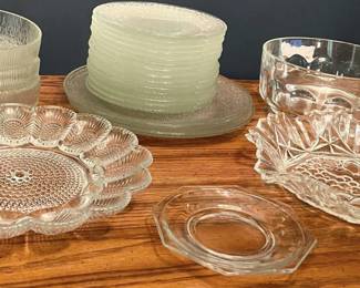 337 Glass Serving Dishes