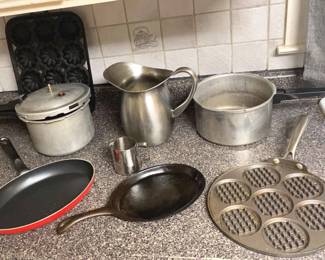 406 Pots Pans