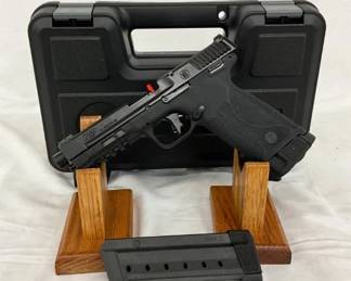 Smith & Wesson M&P .22 Magnum