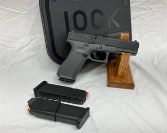 Glock 17 Gen 5 Two-Tone 9mm Pistol