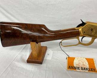 Lever-Action Rifle