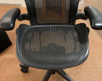 attr. Herman Miller Aeron Ergonomic Chair