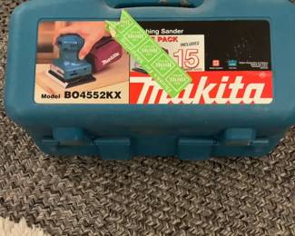 Makita Finishing Sander