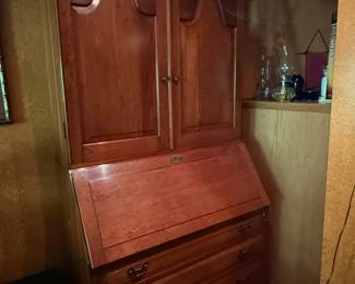 Secretary Desk Hutch