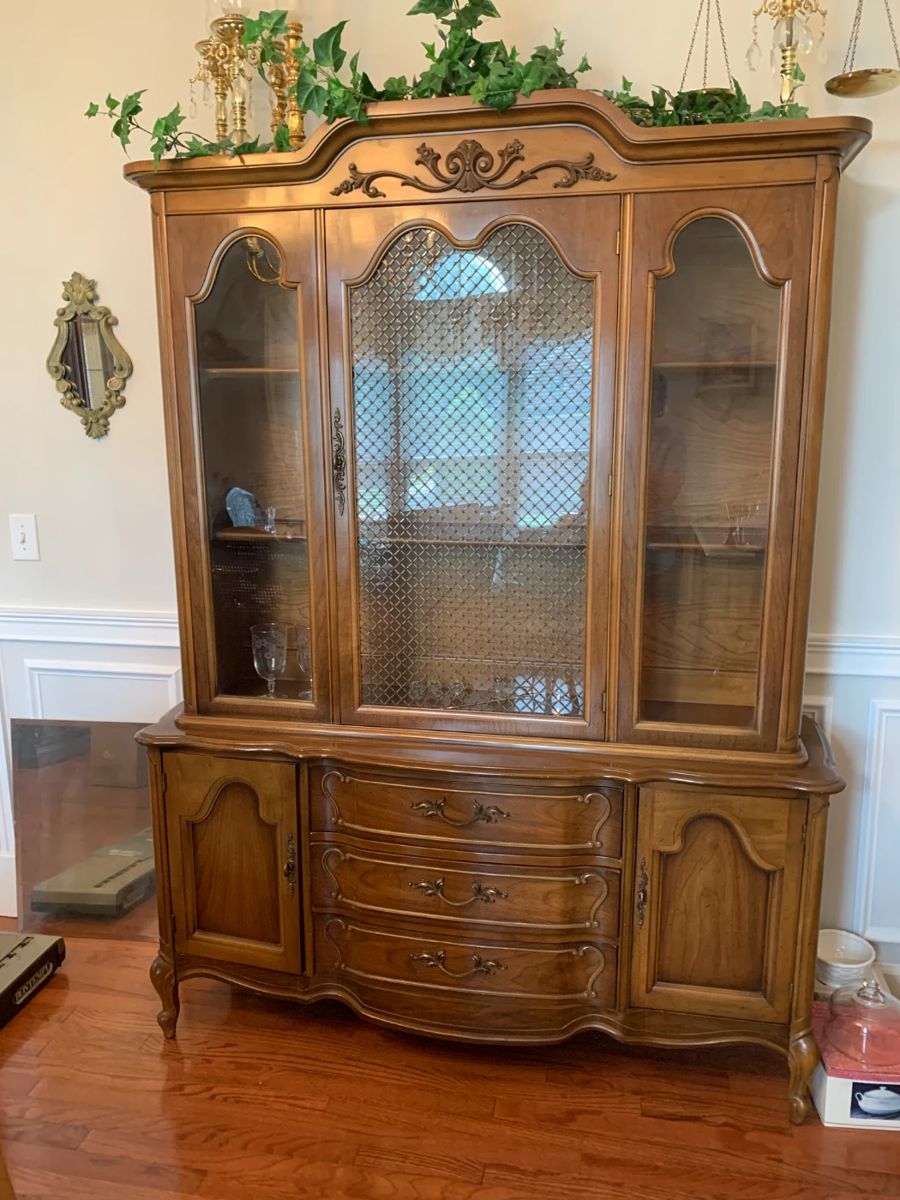 #2	Wood French Provencial China Cabinet w/3 doors, 3 drawers - 2 pc - You Move - 58x16x76	 $75.00 			

