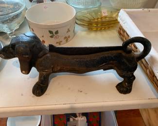 #195 Cash Iron Dachshund Boot Scrapper $40.00