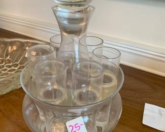 #179 Glass Caddy w/Whiskey/Dessert Wine w/6 glasses $25.00