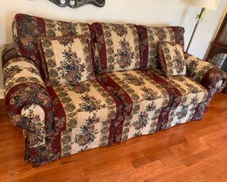 #43 Burgandy Stripe Sofa w/floral print Cochrane Furn. - 91" Long $75.00
#44 Burgandy Stripe Loveseat w/floral print Cochrane Furn. - 68" Long $35.00