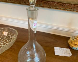 #178 Etched Wine Decanter w/butterflies etched w/glass stopper $25.00