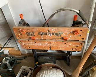 #162 B&D Workmate 200 (as is condition) $40.00