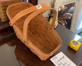 #214 Longaberger Step Basket $25.00