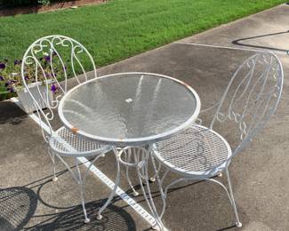 #127 Glass Top Bistro Table w/2 chairs - 24x28 $75.00