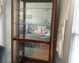 #16 Display Glass Cabinet w/4 Glass Shelves w/slide Front Door - lighted - 1/4" Thick Glass - 39x13x81 $100.00