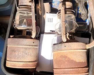 Vintage wall mounted lamps