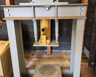 BK130Guardian Hydraulic Press