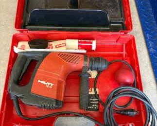 BK128Hilti TE 16M Rotary Hammer